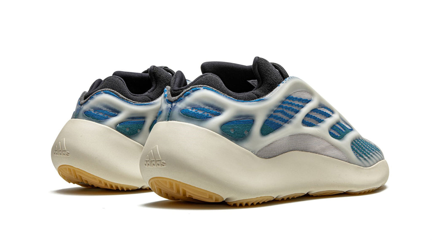 Yeezy 700 V3 "Kyanite"
