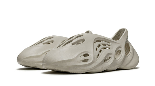 Yeezy FOAM RUNNER "Sand"