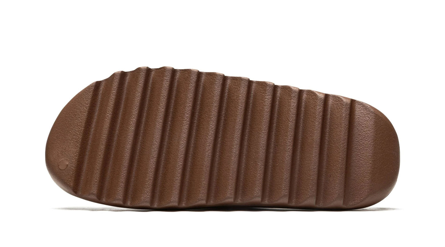 Yeezy Slide "Core 2021"