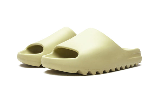 Yeezy Slide "Resin 2021"