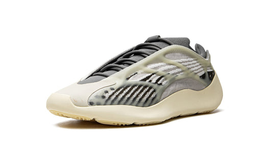 Yeezy 700 V3 "Fade Salt"